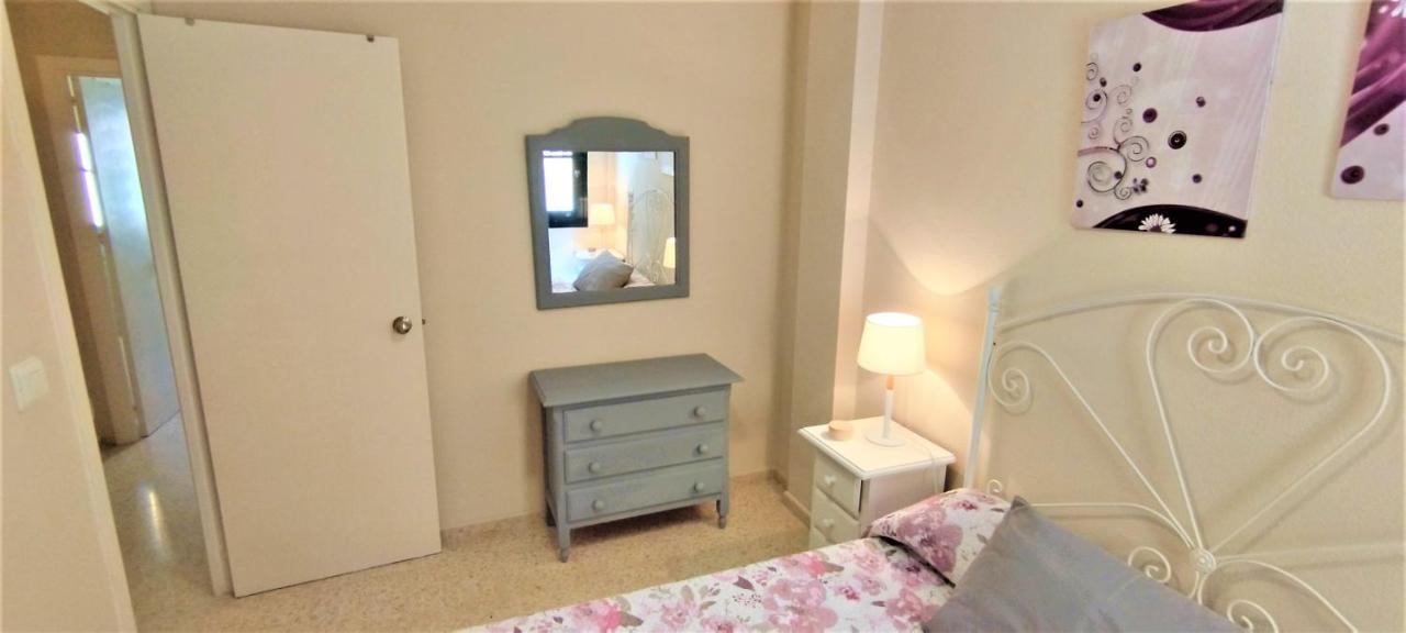 Apartamento Tres Carabelas Ii, Ac, Wifi, Parking Sanlúcar de Barrameda Dış mekan fotoğraf